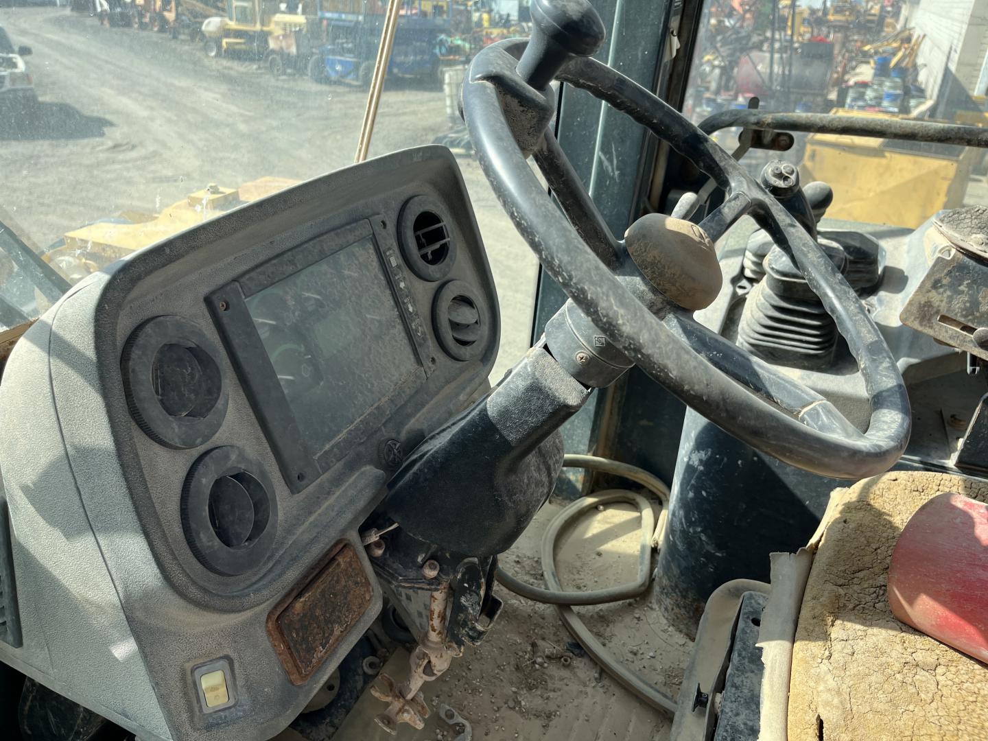 ./imagenes/INVOICE/2019/17015/CARGADOR FRONTAL JOHN DEERE 544J (18).JPG